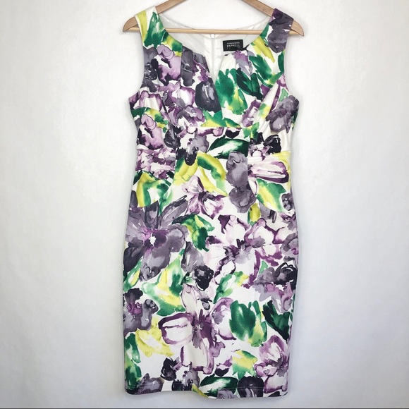 Adrianna Papell Dresses & Skirts - ❌SOLD❌Adrianna Papell Floral Sleeveless Sheath Dr